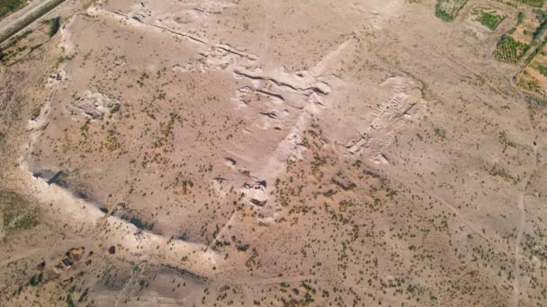 Lot Dronem Nad Stanowiskami Archeologicznymi Pustyni Widok Lotu Ptaka — Wideo stockowe