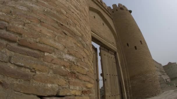 Wide Angle View Talipach Gate Ancient Fortress Wall Bukhara Uzbekistan — Stock Video