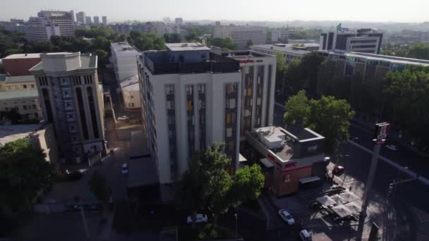 Tashkent Uzbekistán 2022 Dron Vuela Sobre Café Comida Rápida Ciudad — Vídeos de Stock