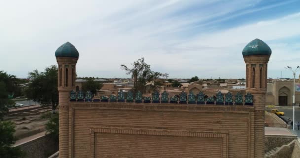 Drone Flies Main Gate Magok Attari Mosque Complex Old Bukhara — Stock Video