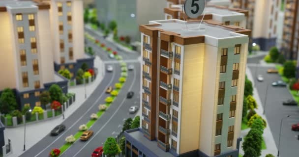 Panorama Modelli Miniatura Condomini Con Illuminazione Paesaggio Strade Auto Rallentare — Video Stock