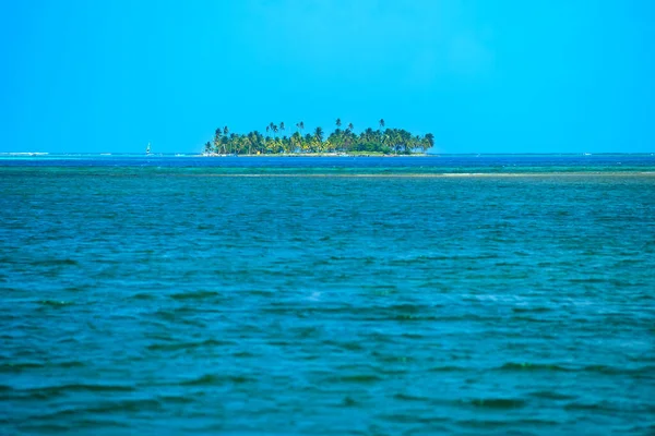 Malý Klíč Ostrově San Andres Moře Sedmi Barev Kolumbie — Stock fotografie