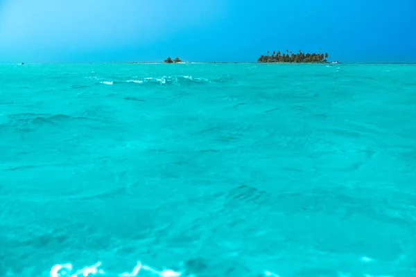Mały Klucz Wyspie San Andres Nad Morzem Siedmiu Kolorów Kolumbia — Zdjęcie stockowe
