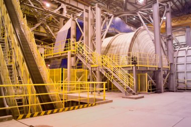 Kuzey Şili 'nin madencilik bölgesinde bir bakır madeninde top değirmeni.