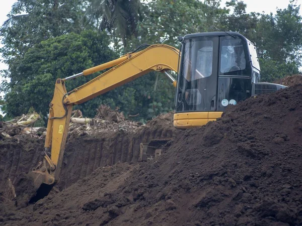 Máquina Escavadeira Carregador Local Construção Demolição Arranhando Movendo Chão — Fotografia de Stock