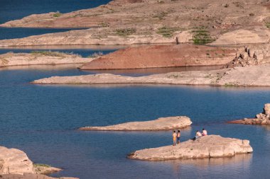 Rezervuar Barajı Potrerillos (Embalse Dique Potrerillos), Mendoza, Arjantin