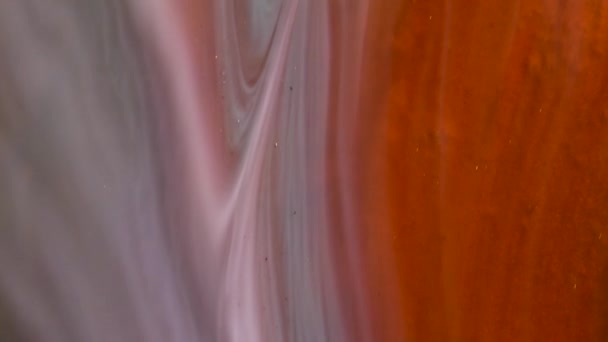 アクリル絵具ボール抽象的な質感 明るい色の流体 流れるような壁紙のデザイン ピンク 黄色の液体の混合物 — ストック動画
