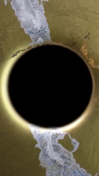 ブラックを背景に孤立 現代の魔法ポータル 丸みを帯びたエーテル物質 流体芸術の描画ビデオ カラフルな波と抽象的なアクリルテクスチャ 粒子の抽象的な背景の下の液体 — ストック動画