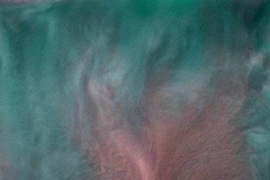 Soyut akrilik resim. Siyah arkaplanda pembe soyut mürekkep bulutu. Sıvı mermer deseni. Modern sanat.