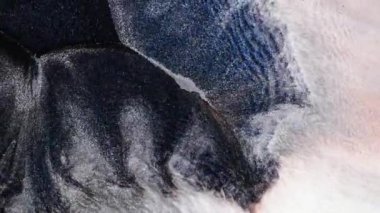 Renkli yuvarlak sıvı mermer soyut arkaplan. Enfes sıvı sanat, soyut tasarım, renkli mermer. Renkli mermer sıvı dalga arka planı. 4K çözünürlüğü