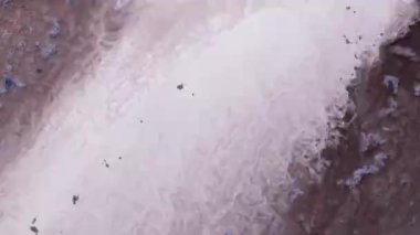 Renkli yuvarlak sıvı mermer soyut arkaplan. Enfes sıvı sanat, soyut tasarım, renkli mermer. Renkli mermer sıvı dalga arka planı. 4K çözünürlüğü