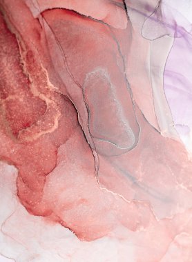 Gül sarısı ve gri tonlarında dönen mürekkebin soyut bir görüntüsü. Karmaşık desenler benzersiz ve büyüleyici bir görsel deneyim yaratıyor..