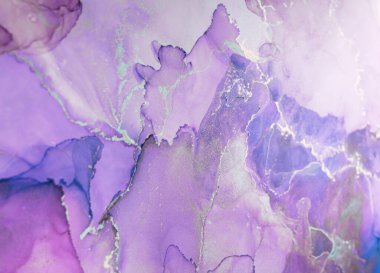 Bu soyut sanat eserleri mor rengin çeşitli tonlarında kıvrımlı desenler içerir. Narin dokular ve parlak detaylarla iç içe geçerek büyüleyici bir görsel deneyim yaratır..