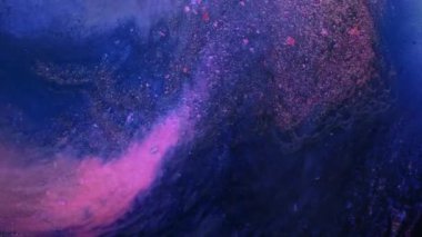 Güzel alkol mürekkebi ve soyut sanat eserleri yapma sürecini araştırın. Canlı renklerin harmanlanmasını ve akışını izleyin, gerçek zamanlı olarak büyüleyici desenler ve dokular oluşturun..