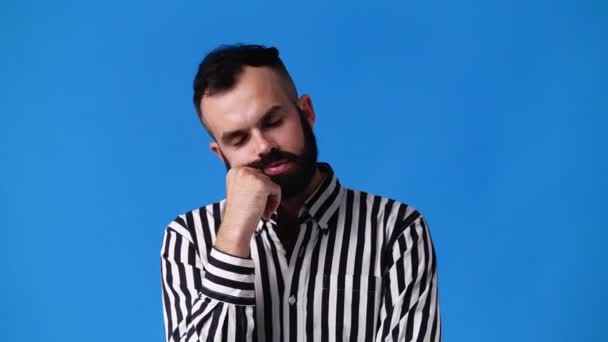 Video One Man Fell Asleep Woke Blue Background Concept Emotions — Video Stock