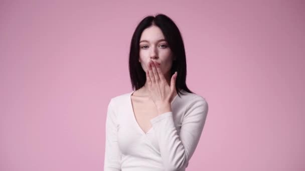 Video One Girl Posing Video Pink Background Concept Emotions — 图库视频影像