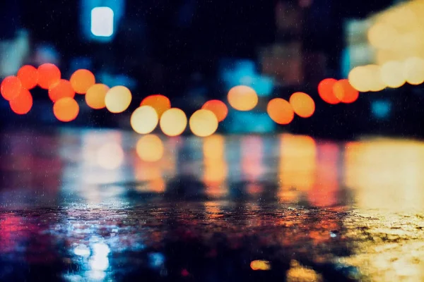 Νυχτερινά Φώτα Της Πόλης Βροχή Bokeh Φωτοβολίδες Αντανακλάσεις Υψηλής Ποιότητας Φωτογραφία Αρχείου