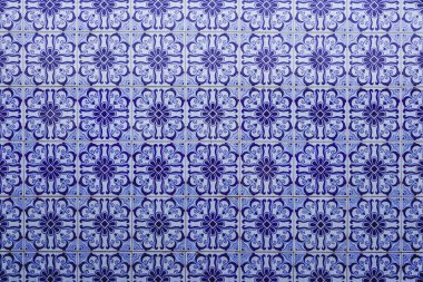Geleneksel Portekiz dekoratif fayanslarının mavi desenli görüntüsü azulejos