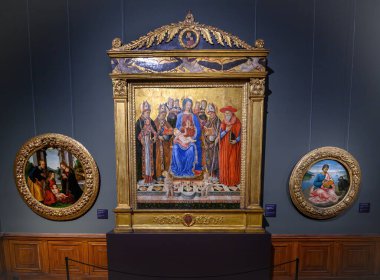 Budapeşte, Macaristan. Güzel Sanatlar Müzesi 'nin içinde. Güzel tablolar