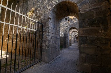 Bergama, İzmir, Türkiye 'deki Pergamon Antik Kent Harabeleri Akropolü