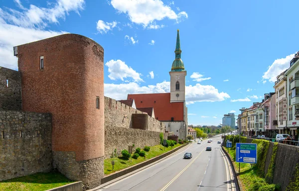 Martin Cathedral Bratislava Slovakia 13Th Century Gothic Romanesque Catholic Cathedral — Stock Photo, Image