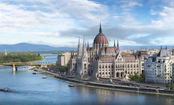 Hungarian Parliament Budapest Hungary Danube River — Stock Photo, Image