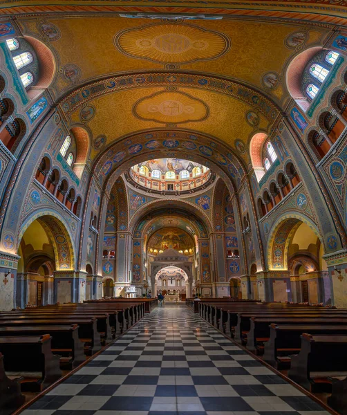 Szeged Hungría Interior Iglesia Votiva Catedral Nuestra Señora Hungría —  Fotos de Stock