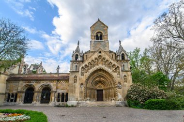 Macaristan, Budapeşte 'deki Varosliget parkındaki Vajdahunyad şatosundaki Jaki Şapeli