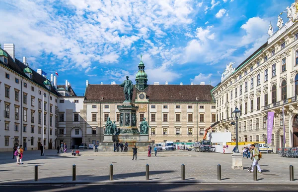 Wiedeń Austria Pomnik Cesarza Austrii Franciszka Innerer Burghof Pałacu Cesarskim — Zdjęcie stockowe