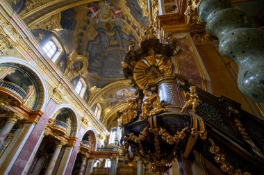 Viyana, Avusturya. Cizvit Kilisesi (Jesuitenkirche), Wien 'deki Ignaz Seipel Platz' da bulunan Üniversite Kilisesi (Universittskirche) olarak da bilinir.