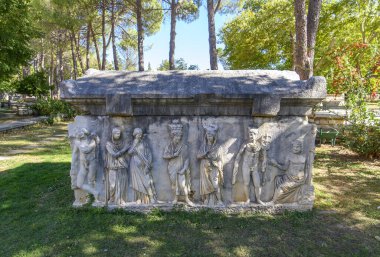 Antik Roma ve Yunan lahiti, Türkiye 'deki antik Afrodizyak kentinin kazıları sırasında ortaya çıkarıldı. Şehir tanrıça Afrodit 'e adanmıştı..