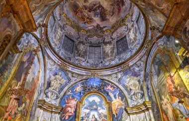 Brescia, İtalya. San Francesco d 'Assisi kilisesinin içinde. 