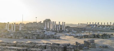 Denizli 'deki Lycus üzerindeki Laodicea antik kentinin kalıntıları