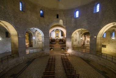 Brescia, İtalya. Eski Katedral ya da Duomo Vecchio 'nun İçi