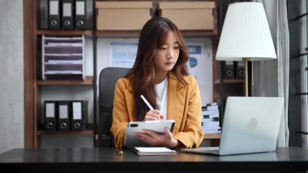 Young Beautiful Woman Using Tablet Laptop While Sitting Working White — Stock Video