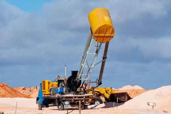 Blower Opal Mining Coober Pedy Australia — Stock Photo, Image