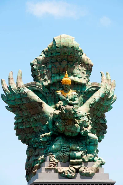Statue Mythique Garuda Bali Indonésie — Photo