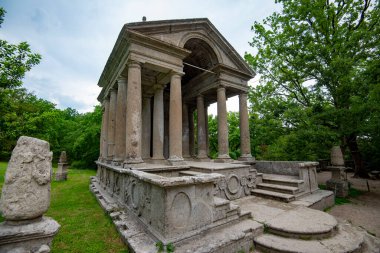 Sacro Bosco Parkı - İtalya