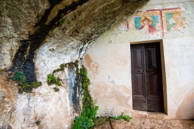 Lejyon, İtalya 'da San Bartolomeo' da inziva