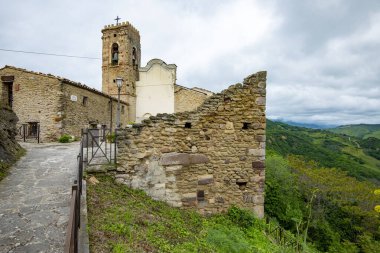 San Pietro Kilisesi Roccascalegna İtalya