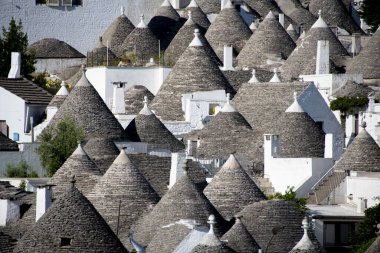 Trulli Kireçtaşı Evleri - Alberobello - İtalya