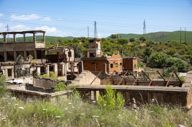 Terk Edilmiş Monteponi Madeni - Sardunya - İtalya
