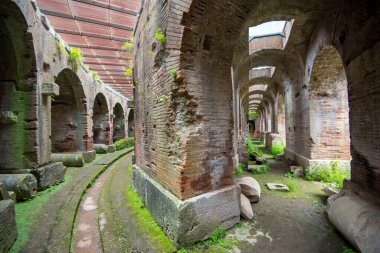 Capua Amfitiyatrosu Santa Maria Capua Vetere - İtalya