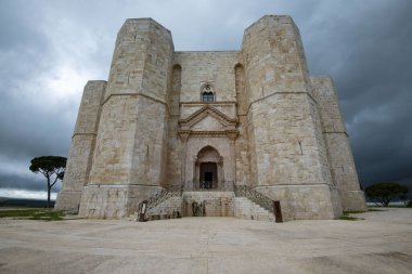 Monte Kalesi - Apulia - İtalya