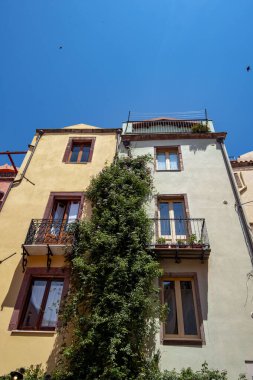 Bosa Kasabası - Sardunya - İtalya