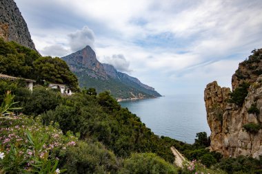 Pedra Longa Kireçtaşı - Sardunya - İtalya