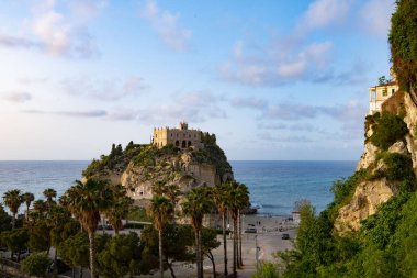 Tropea 'da Santa Maria dell' Isola - İtalya