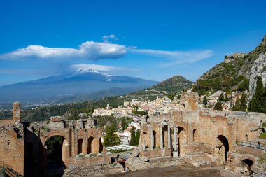 Yunan Taormina Tiyatrosu - İtalya