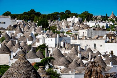 Trulli Kireçtaşı Evleri - Alberobello - İtalya