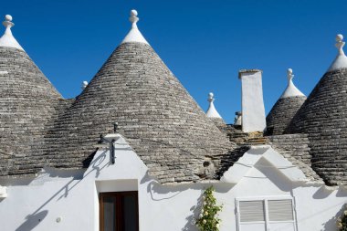 Trulli Kireçtaşı Evleri - Alberobello - İtalya